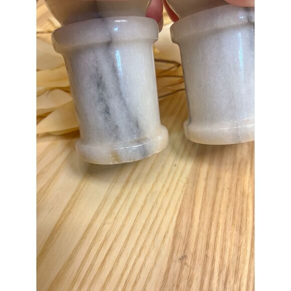 Marble Salt Shaker and Pepper Grinder‎ Set - Picture 3 of 3